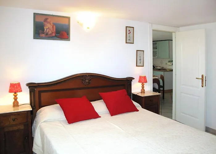 Apartment Mandarino By Interhome Montignoso